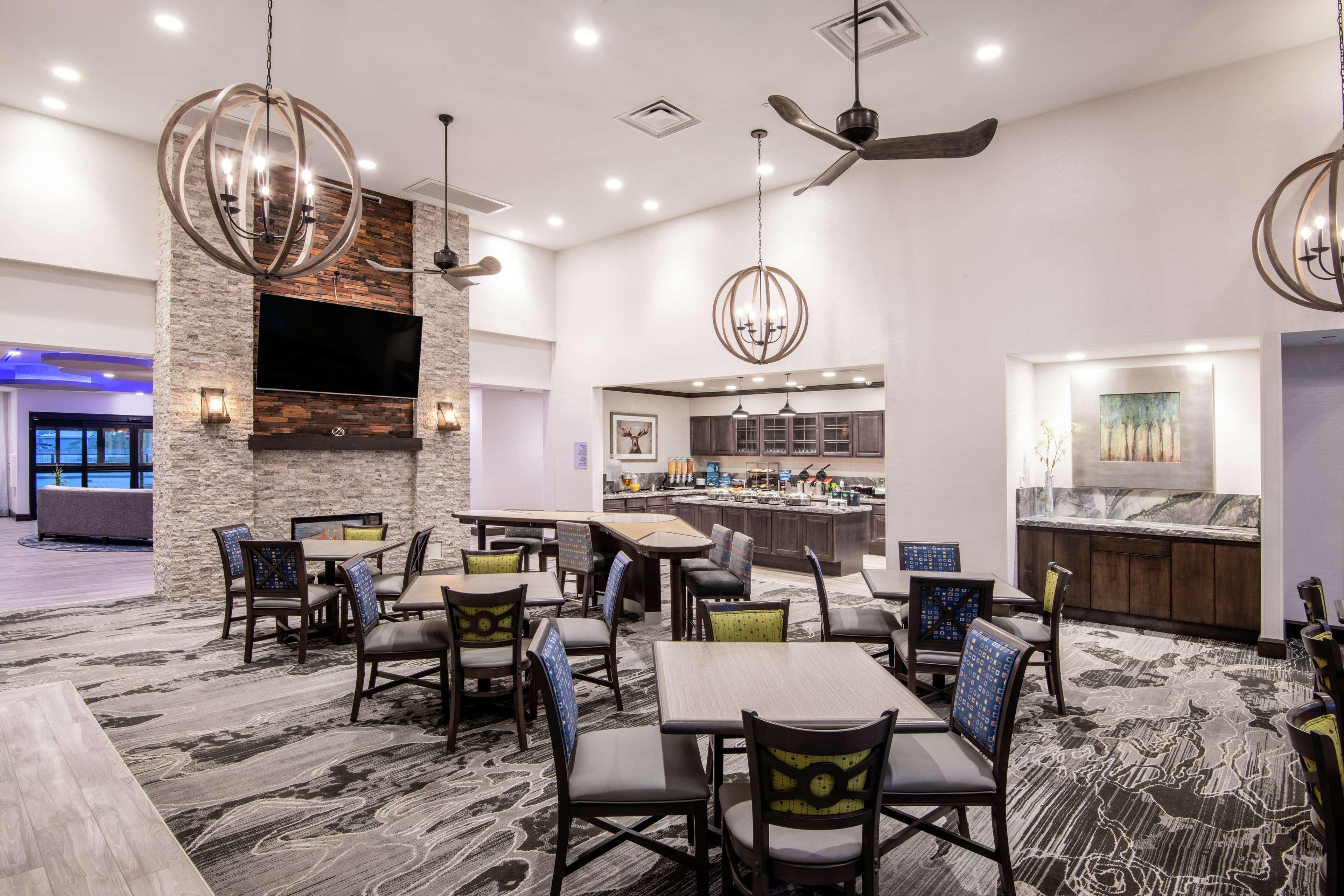 Homewood Suites By Hilton Стимбот Спрингс Экстерьер фото